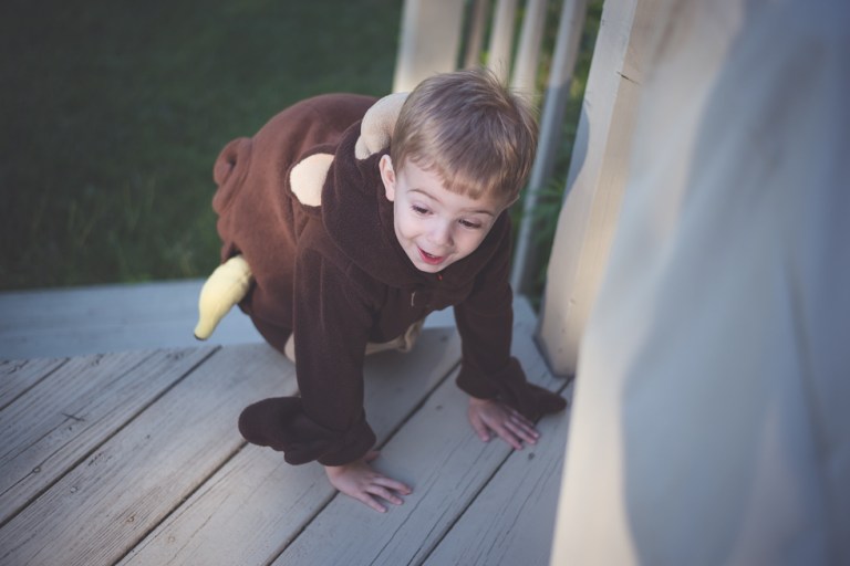 Strange Family plus us-7009