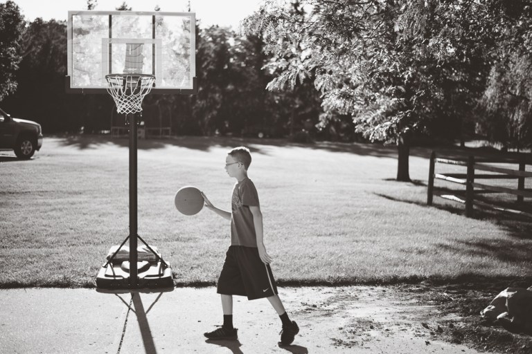 Strange Family plus us-7041